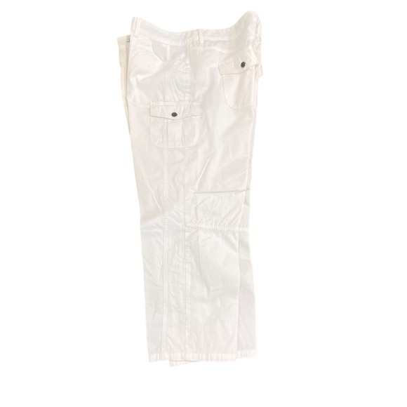 Tommy Hilfiger white 100% cotton cargo cropped pant with belt loops size 16 - Picture 3 of 10